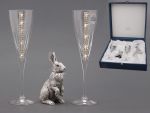 Набор бокалов для шампанского из 2 шт. 175 мл.+ статуэтка кролик высота=13,5 см.